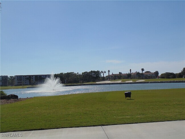 Building Photo - 1700 Pine Valley Dr