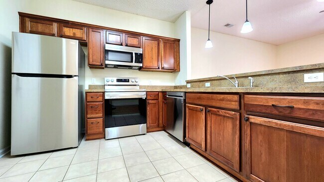 Building Photo - 485 Canyon Oak Loop