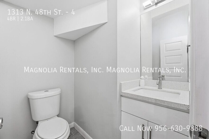 Building Photo - 1313 N 48th St