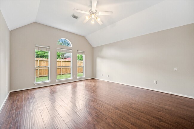 Building Photo - 8415 Trophy Pl Dr