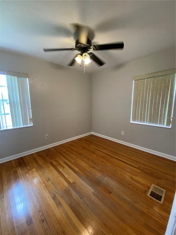 Building Photo - 1044 N Bumby Ave