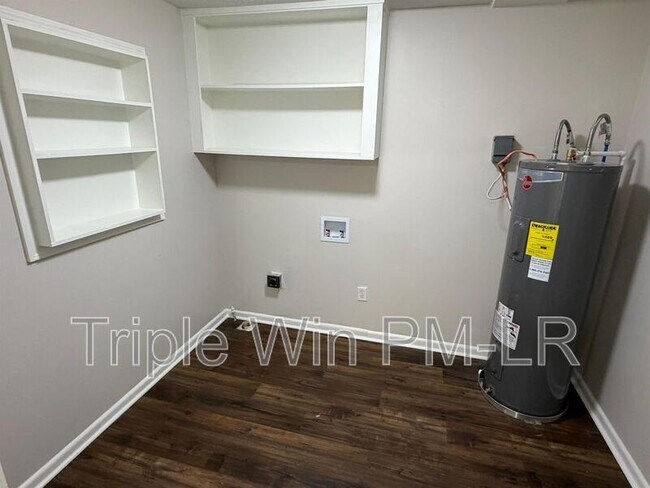 Building Photo - 17512 Bradshaw Rd