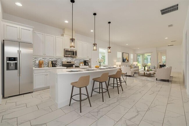 Building Photo - 7222 Paradiso Dr