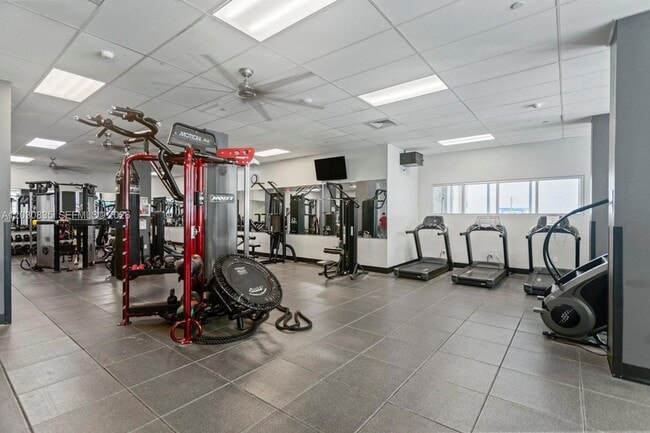 Building Photo - 2501 S Ocean Dr