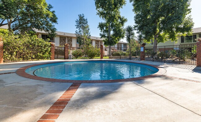 Building Photo - 5215 Sepulveda Blvd