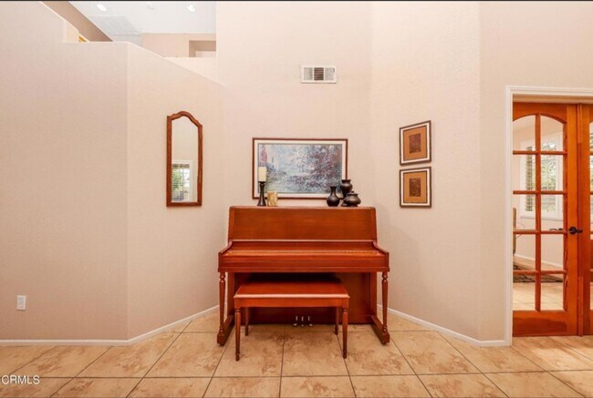 Building Photo - 40454 La Quinta Ct
