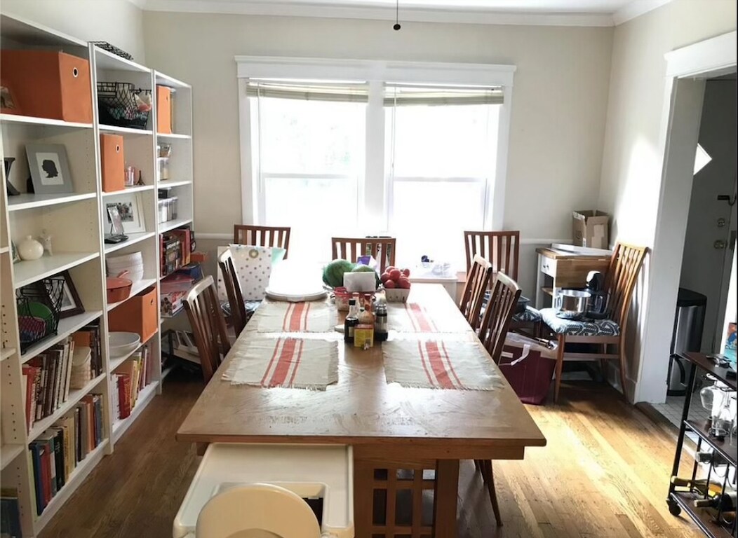 Building Photo - 1320 S Negley Ave