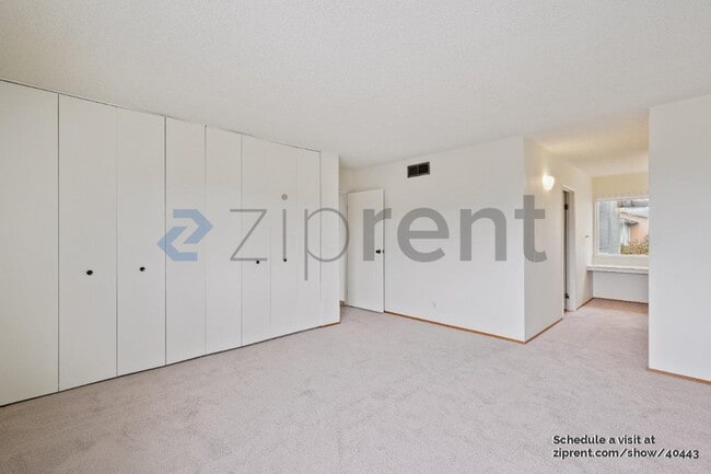 Building Photo - 3717 Erris Ct