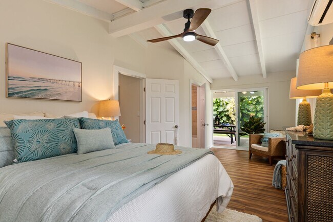 Building Photo - 3BR/3BA Unfurnished Home in Enchanted Lake...