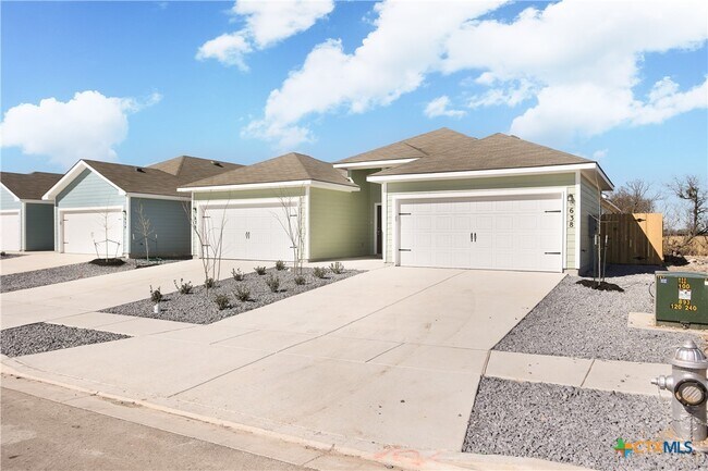 Building Photo - 3428 Scott Cir