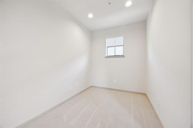 Building Photo - 5804 Hudson St