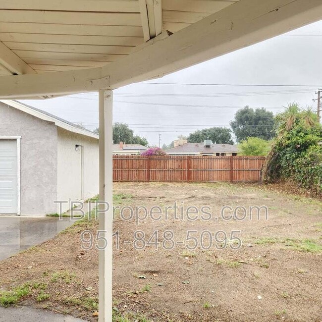 Building Photo - 3485 Belle St