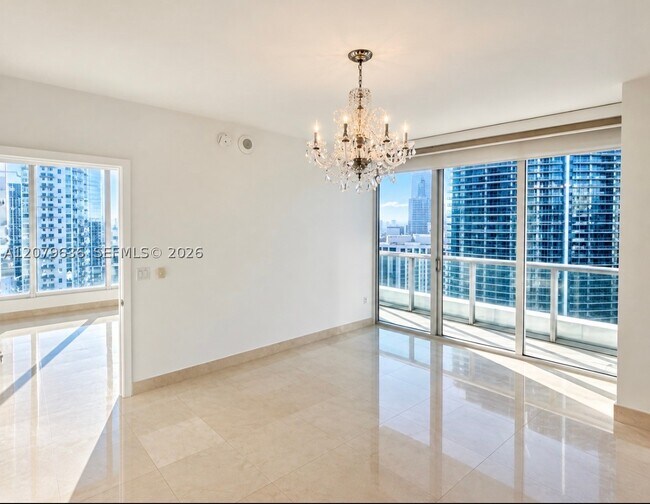 Building Photo - 475 Brickell Ave