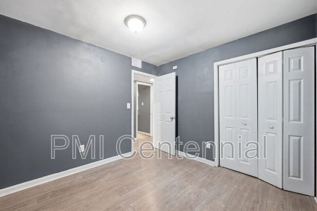 Building Photo - 2800 Grand Ave SW