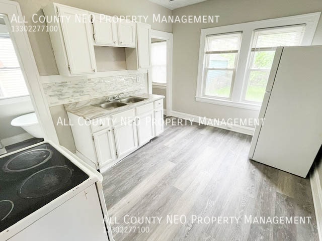 Building Photo - 12114 Soika Ave