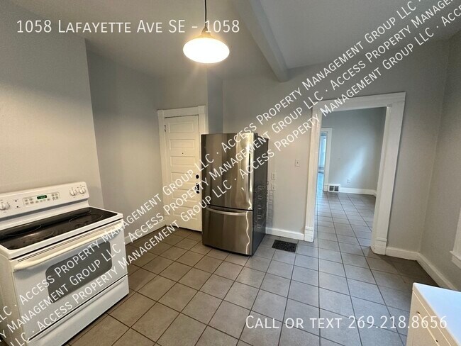 Building Photo - 1058 Lafayette Ave SE