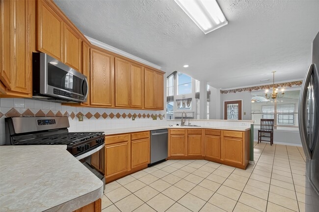 Building Photo - 602 Field Run Ct