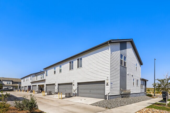Building Photo - 4761 Memphis St