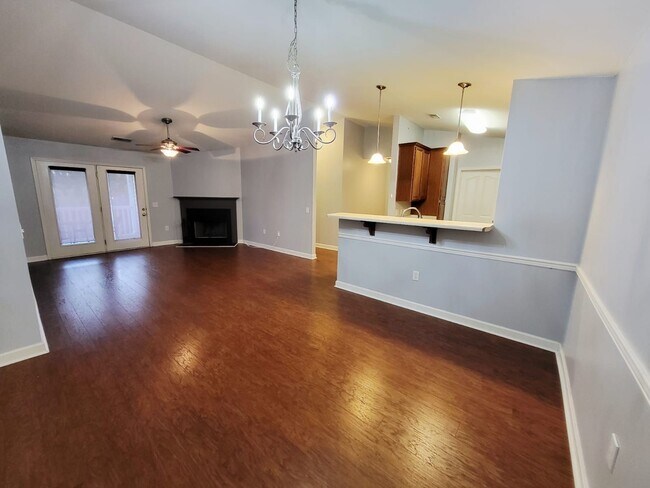 Building Photo - 339 Westbend Dr