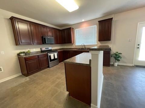 Building Photo - 1718 Woodvista Pl