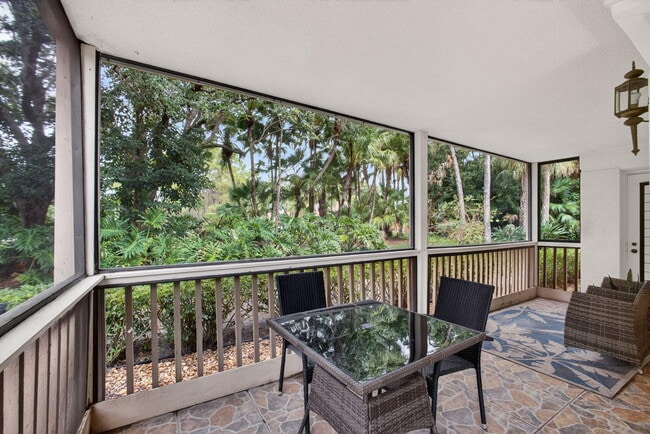 Building Photo - 611 Brackenwood Cove