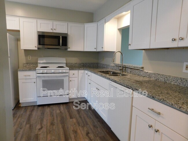 Building Photo - 1433 Drumheller Dr