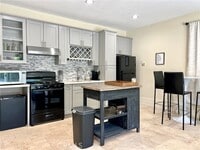 Building Photo - 17401 Raymer St