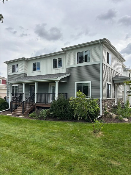 Building Photo - 6062 Driscoll Dr