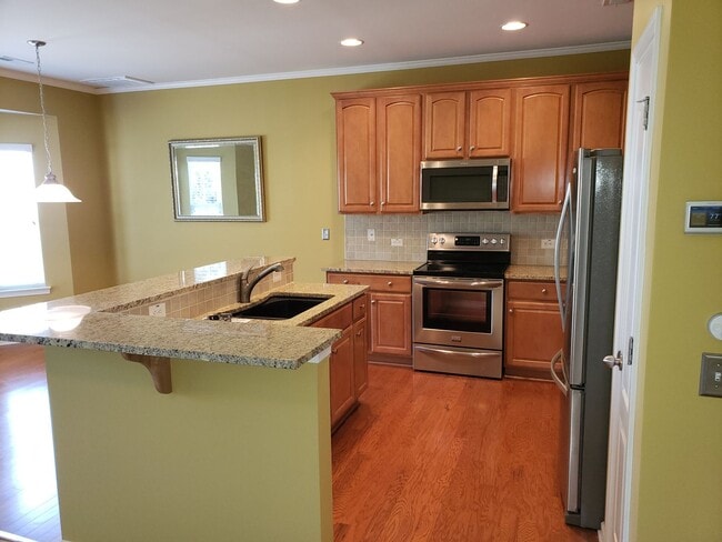Building Photo - Beautiful home in Ballantyne
