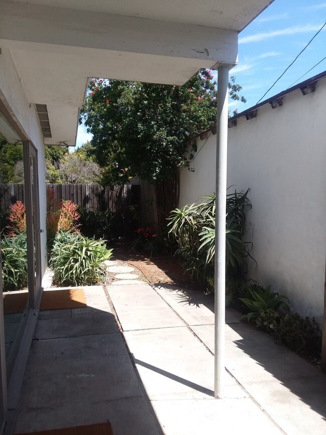 Primary Photo - 1856 10th St