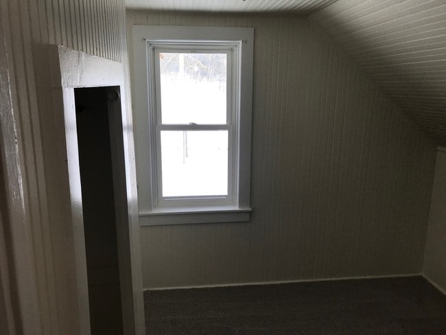 Building Photo - 4785 N Merton Dr