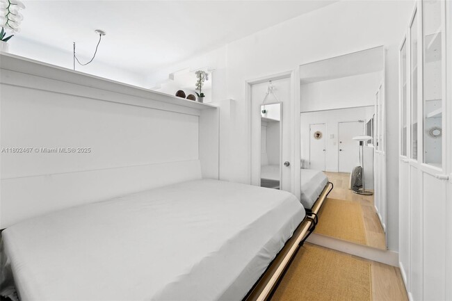 Building Photo - 1005 Meridian Ave