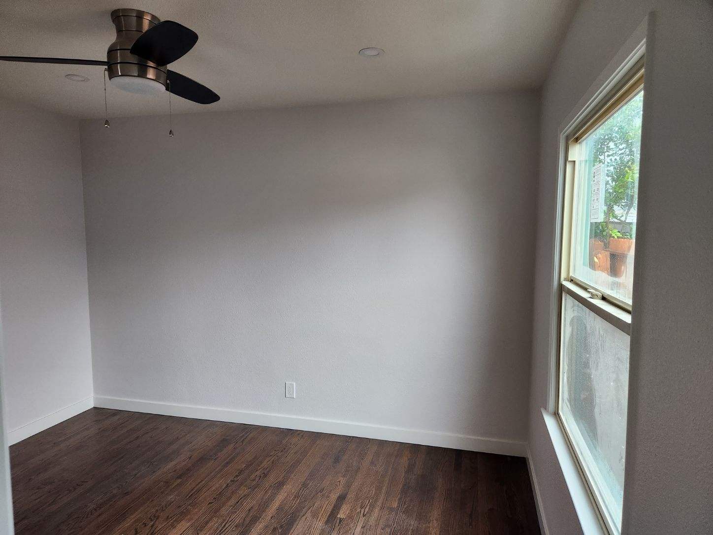 Building Photo - 914 N Olive St