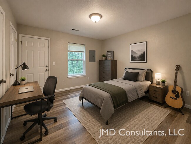 Building Photo - 1331 Valley Creek Ln