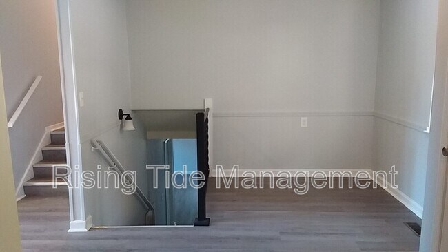 Building Photo - 1036 Arcadia Cir