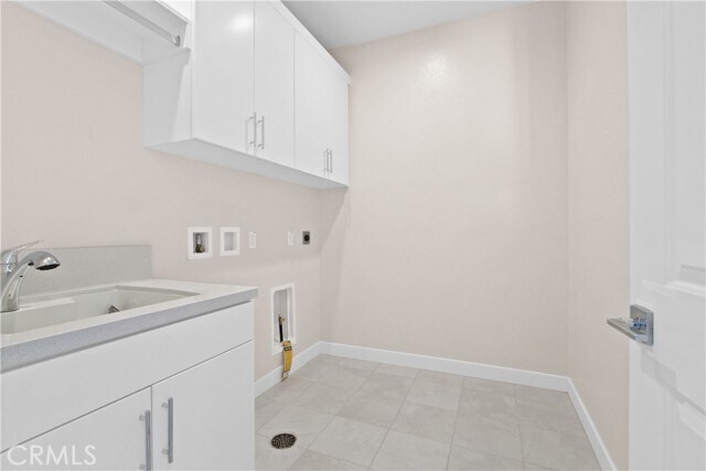 Building Photo - 200 Brackens