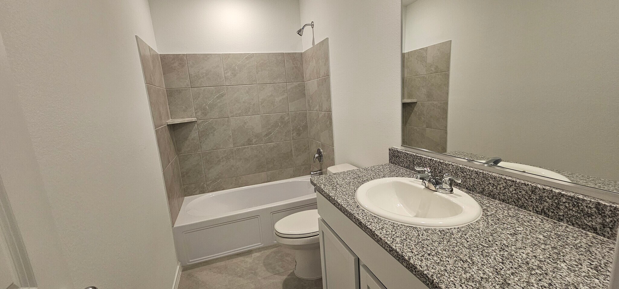 Building Photo - 9205 Grackle Pl