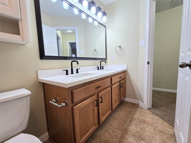 Building Photo - 31323 Trinity Park Ln