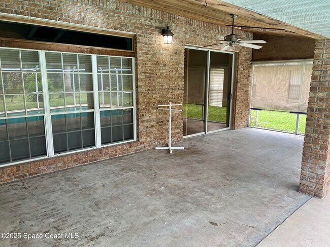 Building Photo - 2372 Windham Dr