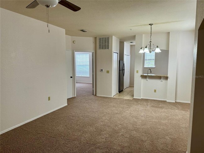 Building Photo - 114 Vista Verdi Cir