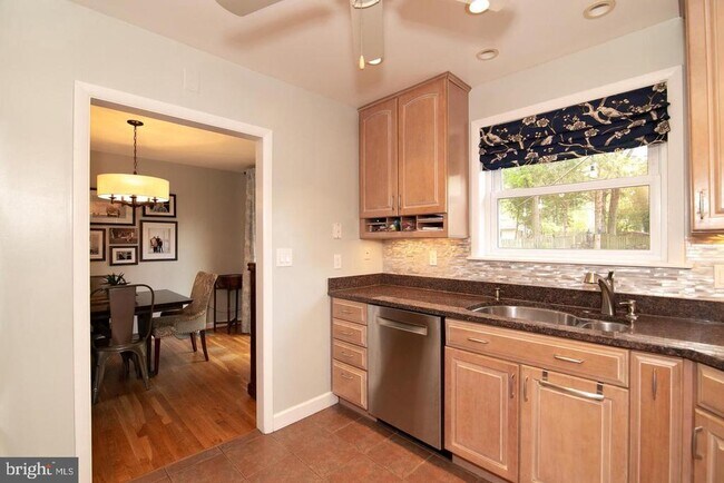 Building Photo - 8411 Morey Ln