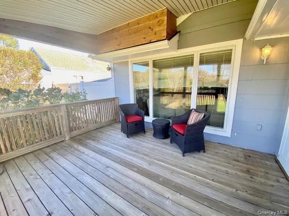 Building Photo - 16 Osceola Ln