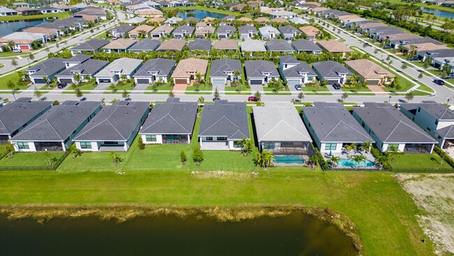 Building Photo - 5576 Captiva Ln