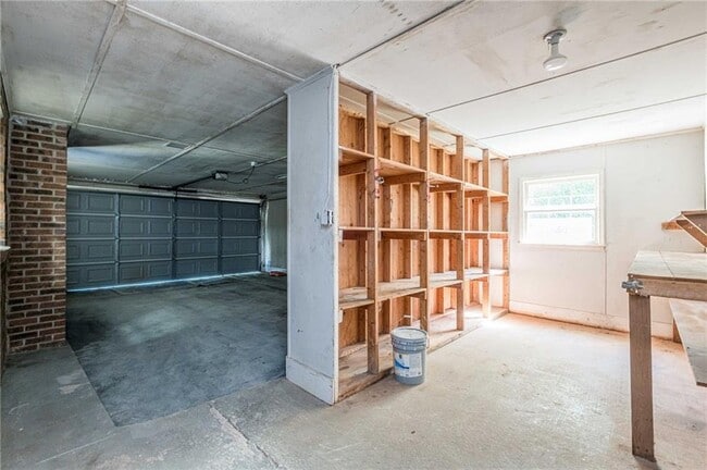 Building Photo - 1798 Dogwood Ct SW