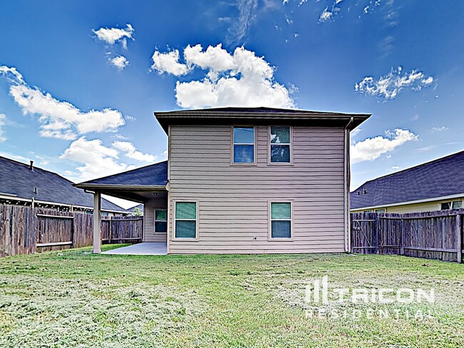 Building Photo - 21439 Palma Grove Way
