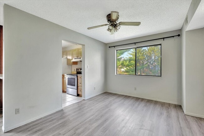 Building Photo - 2 bedroom, 2 bath condo - Available April 2026