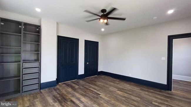 Building Photo - 9014 Sudley Rd