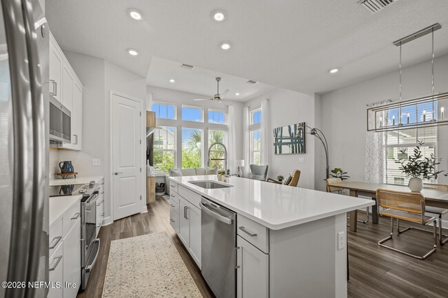 Building Photo - 7440 Loggerhead Ct