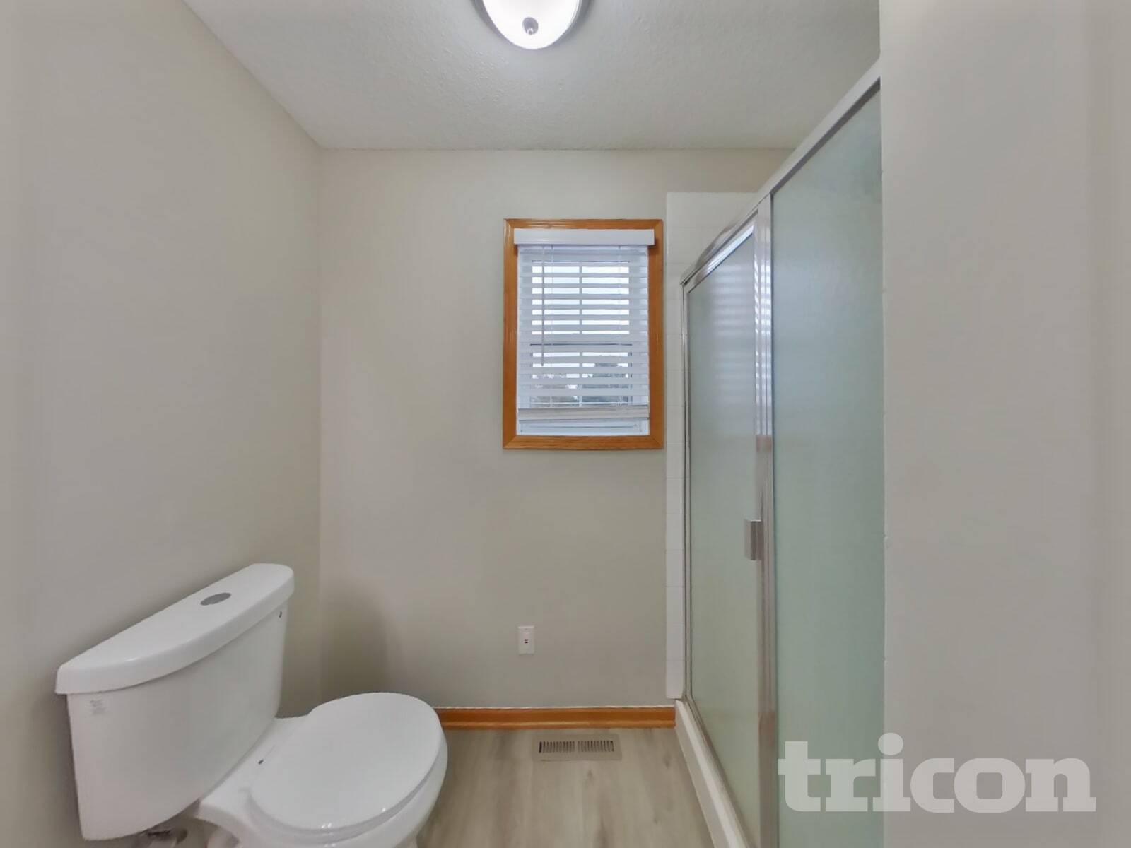 Building Photo - 9049 Garland Ln N