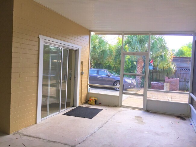 Building Photo - Spacious 3-Bedroom Home in Rio Vista - One...